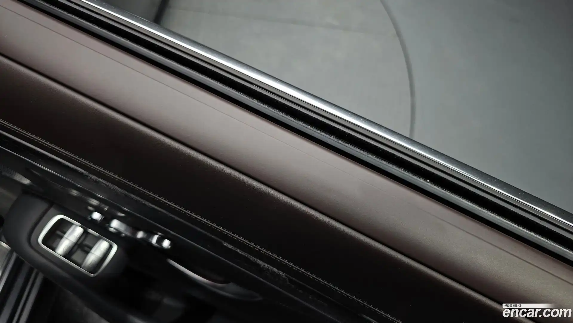 S-Class Mercedes-Benz 2018.11-OPTION-053
