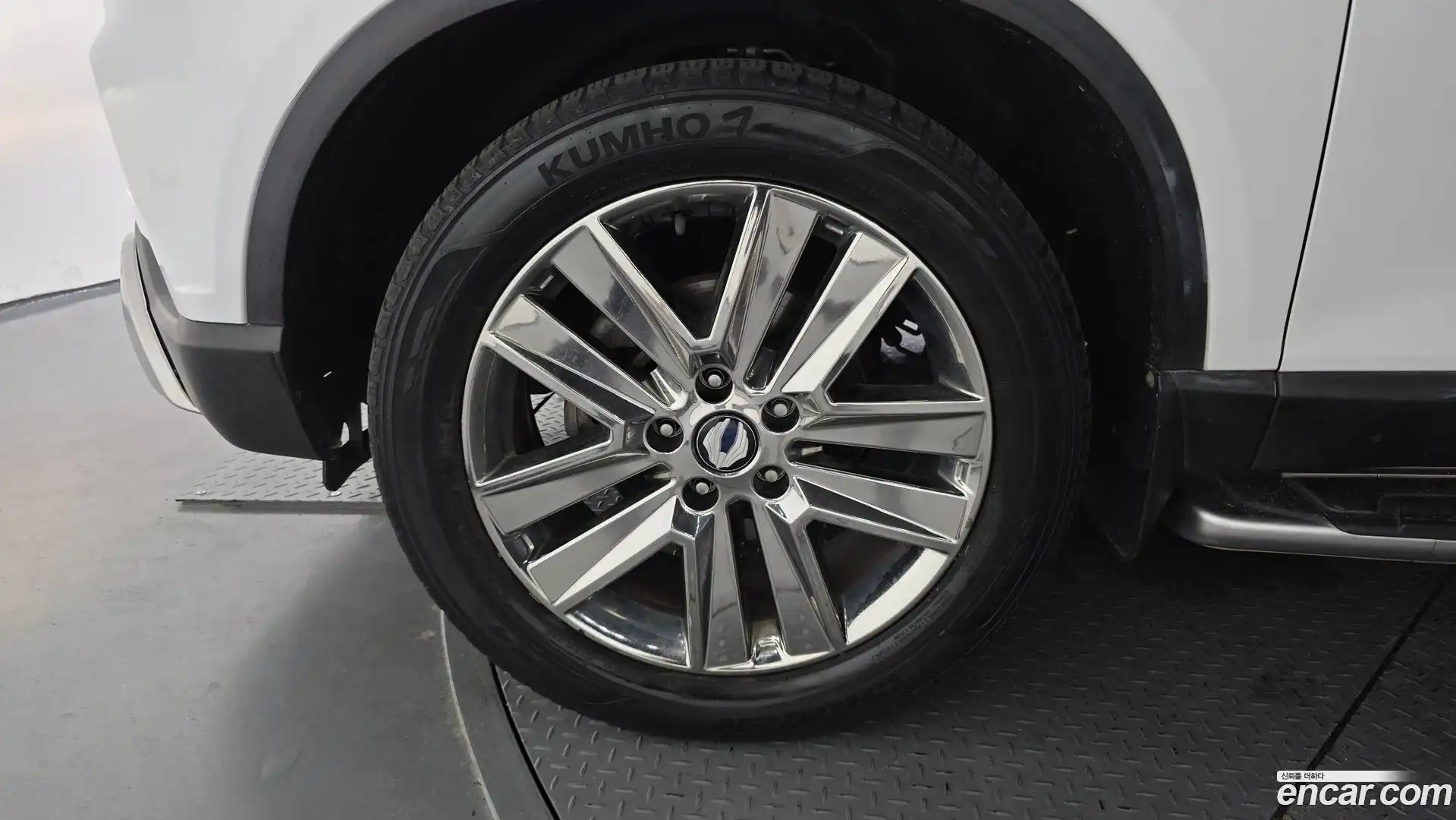 Rexton KG Mobility 2019.3-OUTER-005