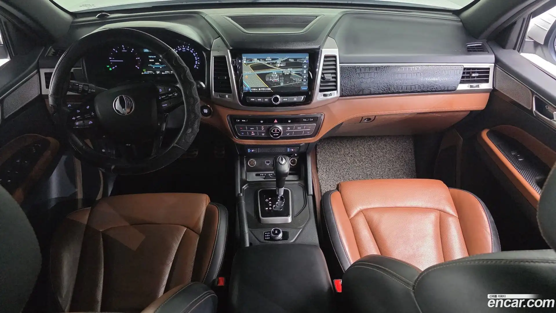 Rexton KG Mobility 2019.3-INNER-007