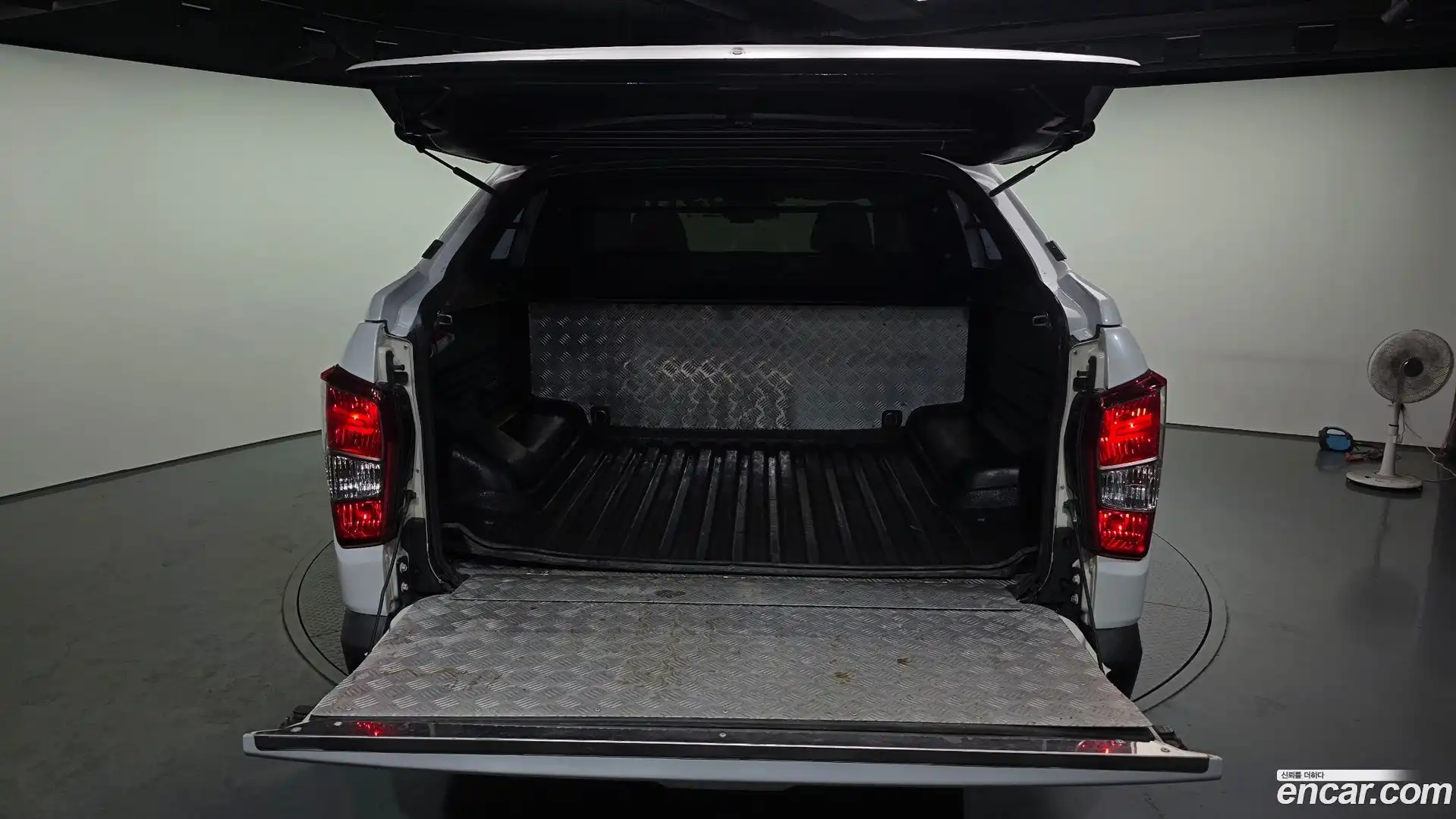 Rexton KG Mobility 2019.3-OPTION-024