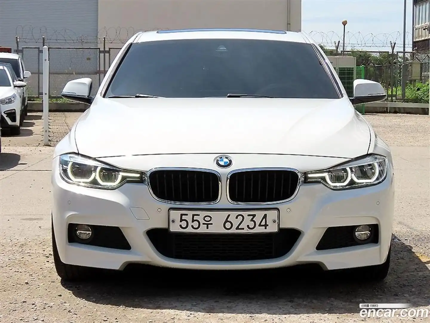3-Series BMW 2018.5-OUTER-002