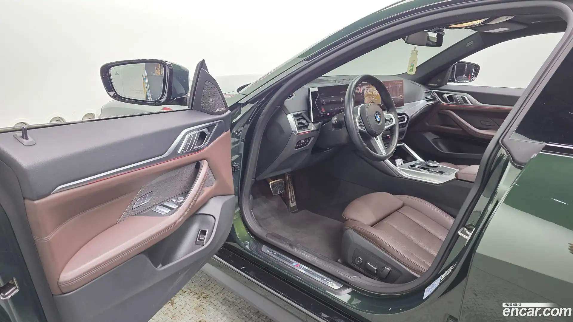4-Series BMW 2024.9-INNER-010