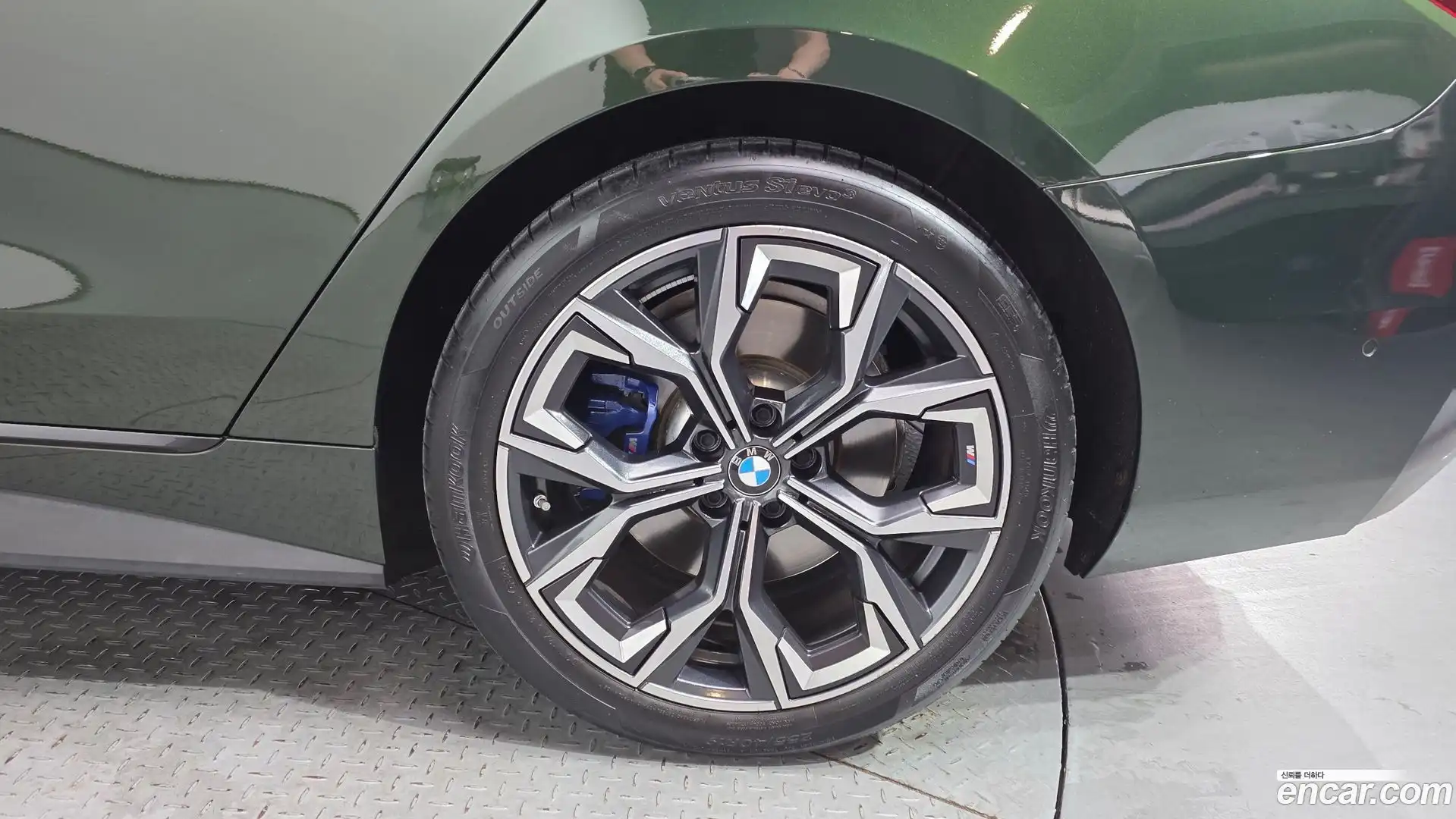 4-Series BMW 2024.9-OUTER-031