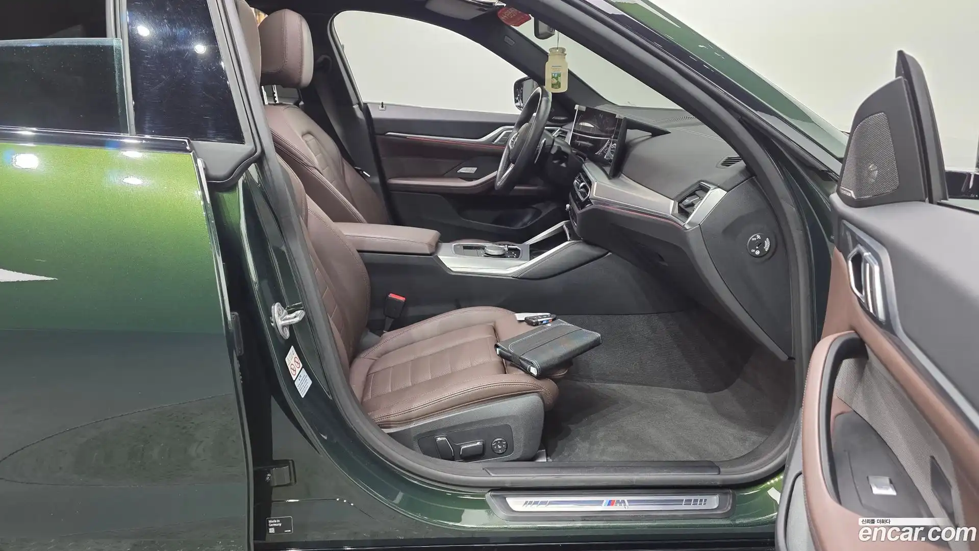 4-Series BMW 2024.9-INNER-036
