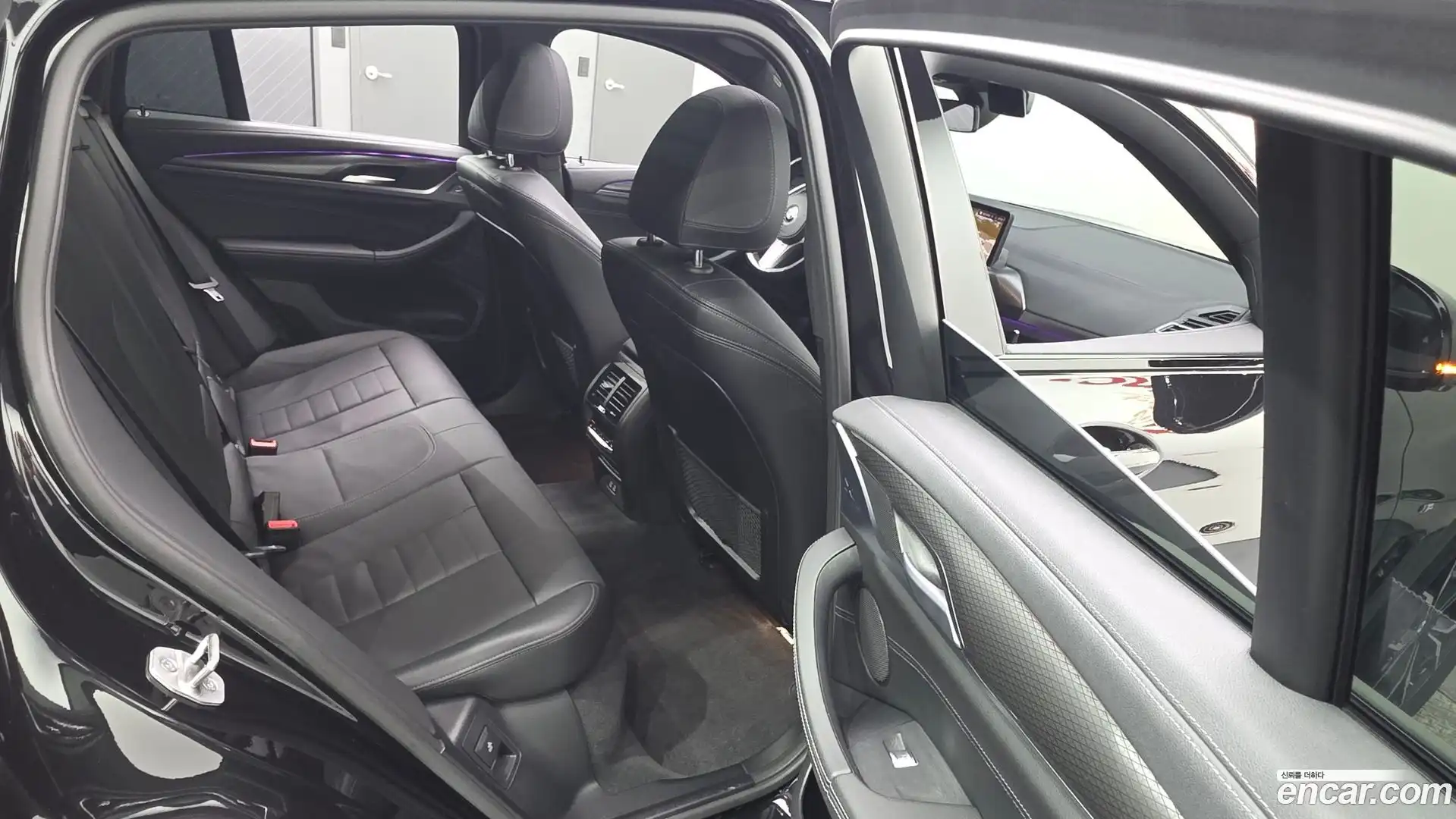 X4 BMW 2023.11-OPTION-015