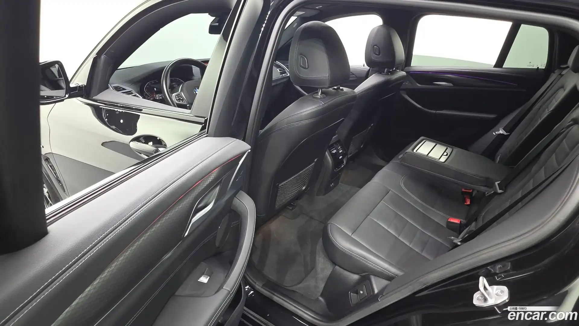 X4 BMW 2023.11-OPTION-016