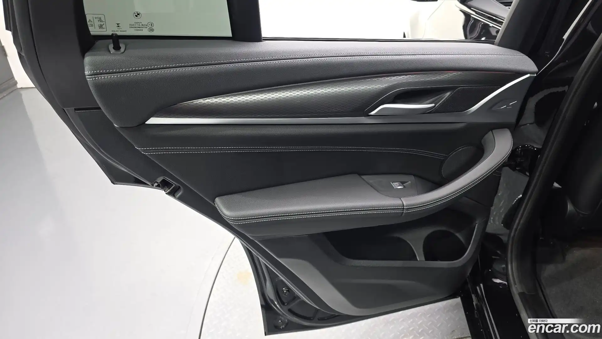 X4 BMW 2023.11-INNER-035