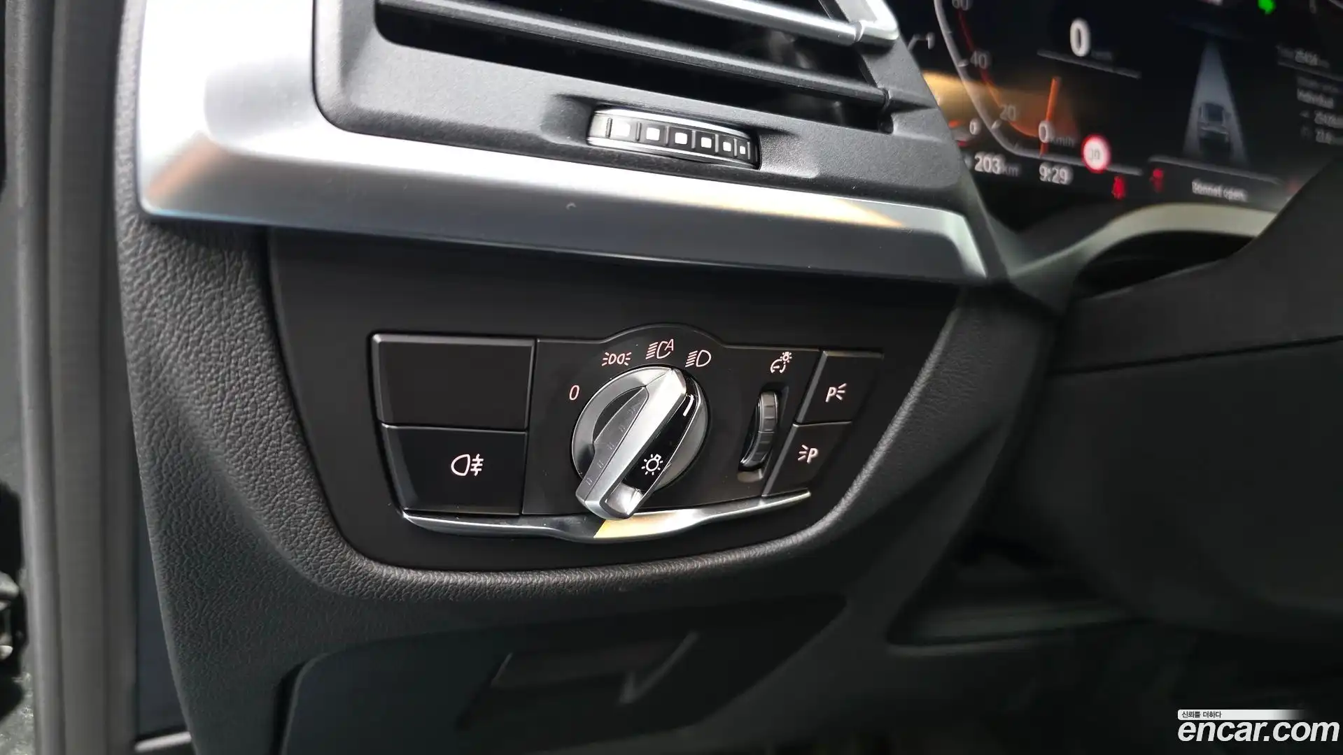 X4 BMW 2023.11-OPTION-040