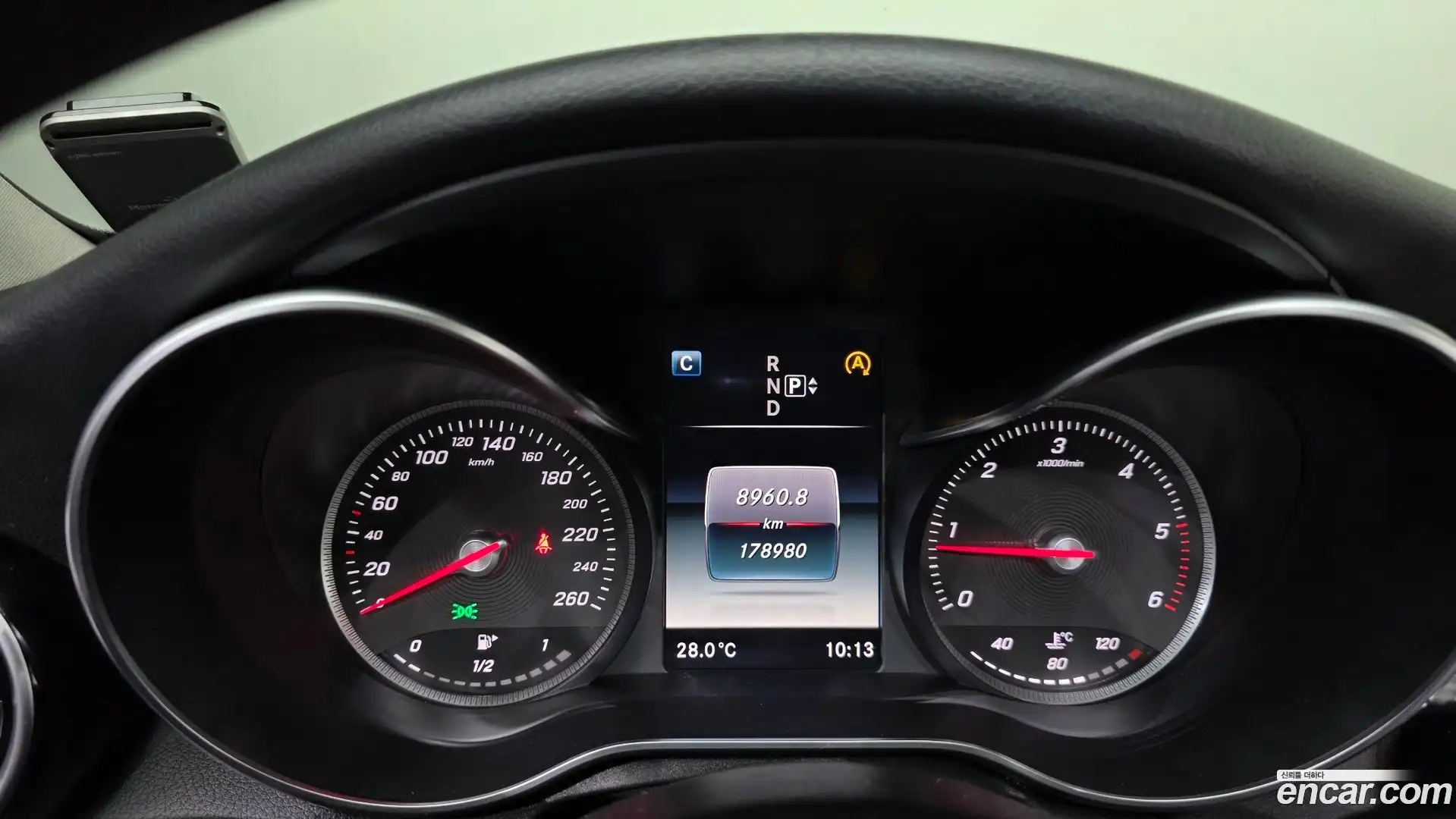 C-Class Mercedes-Benz 2015.0-INNER-008