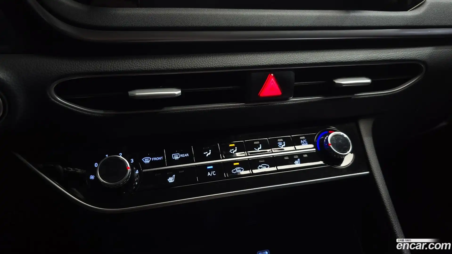 Sonata Hyundai 2021.8-OPTION-021