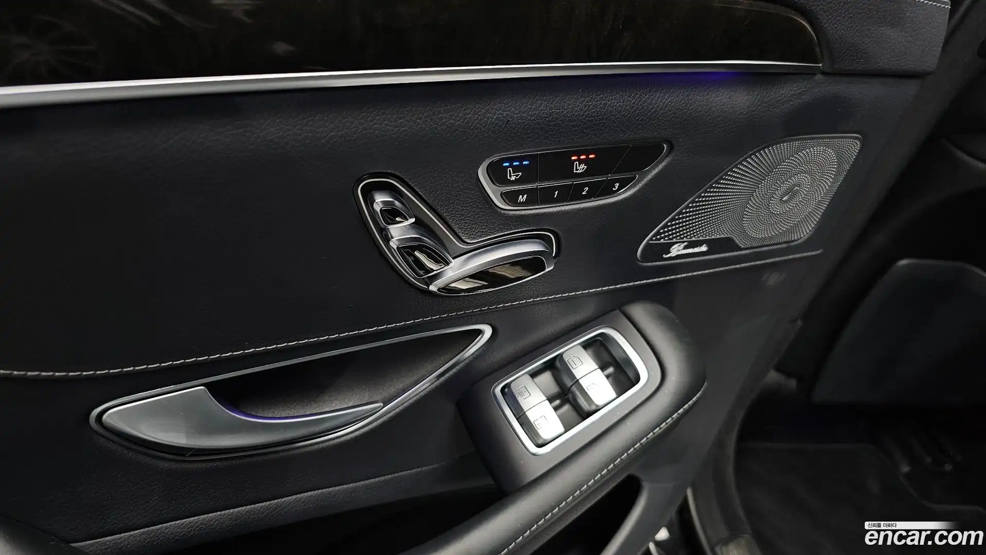 S-Class Mercedes-Benz 2017.10-OPTION-042