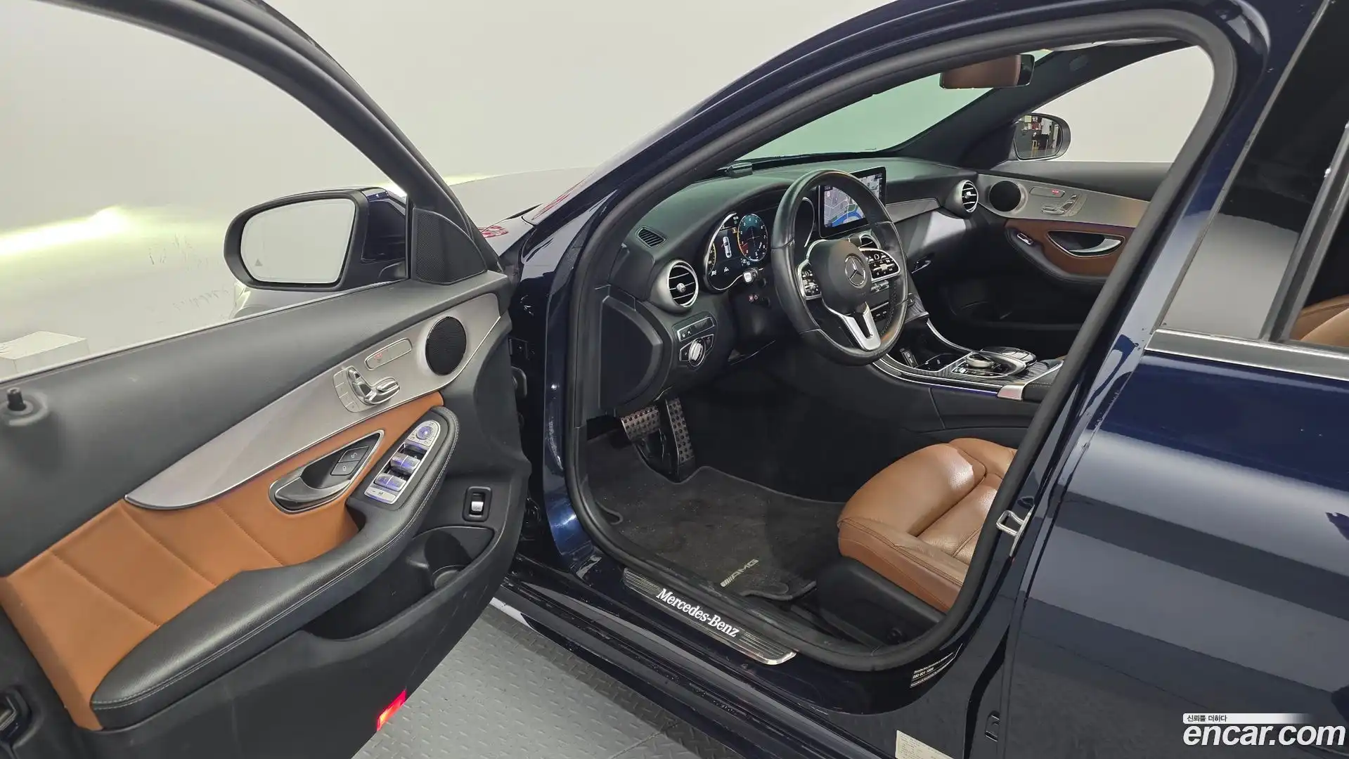 C-Class Mercedes-Benz 2021.5-INNER-010