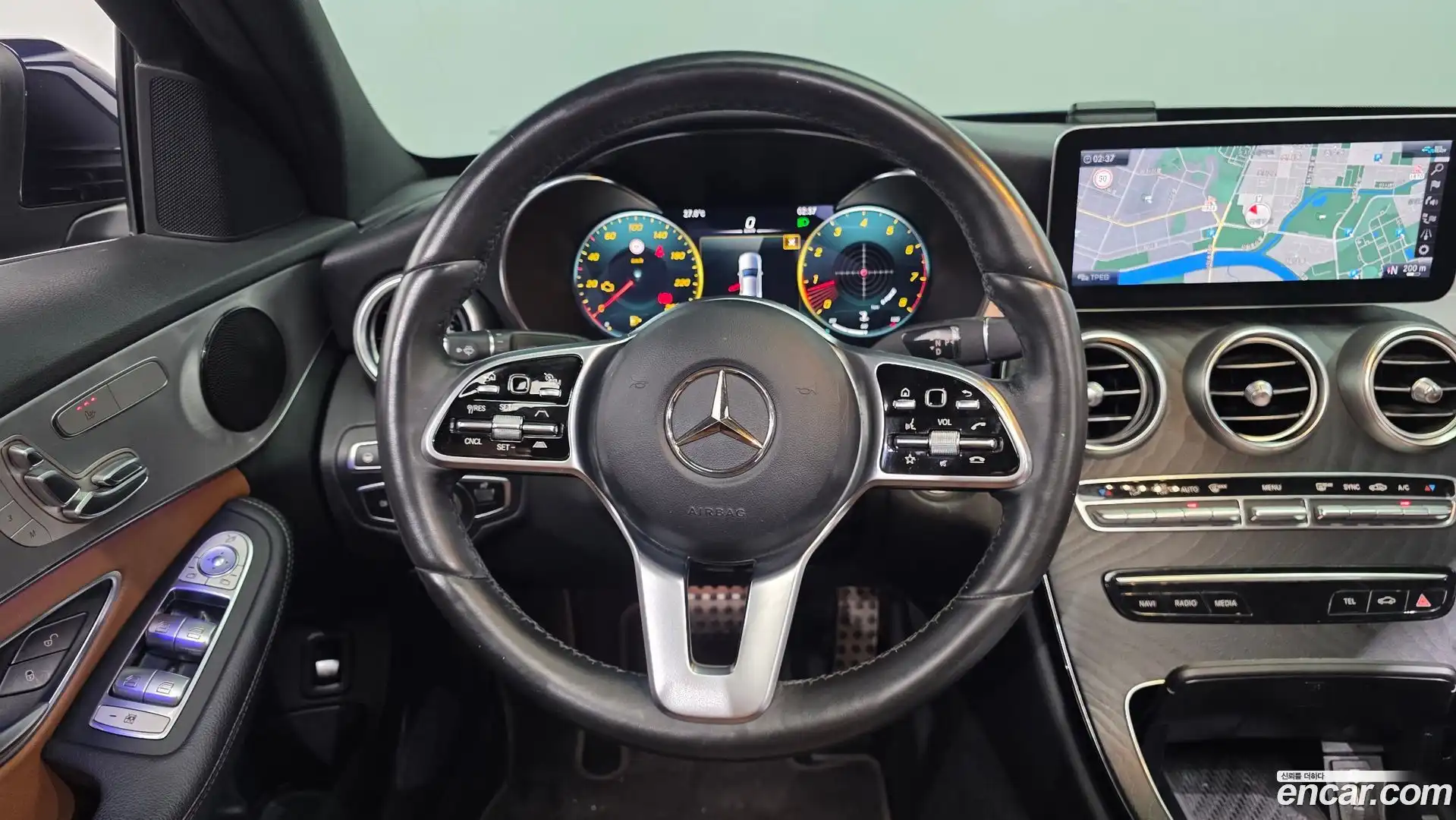 C-Class Mercedes-Benz 2021.5-OPTION-018