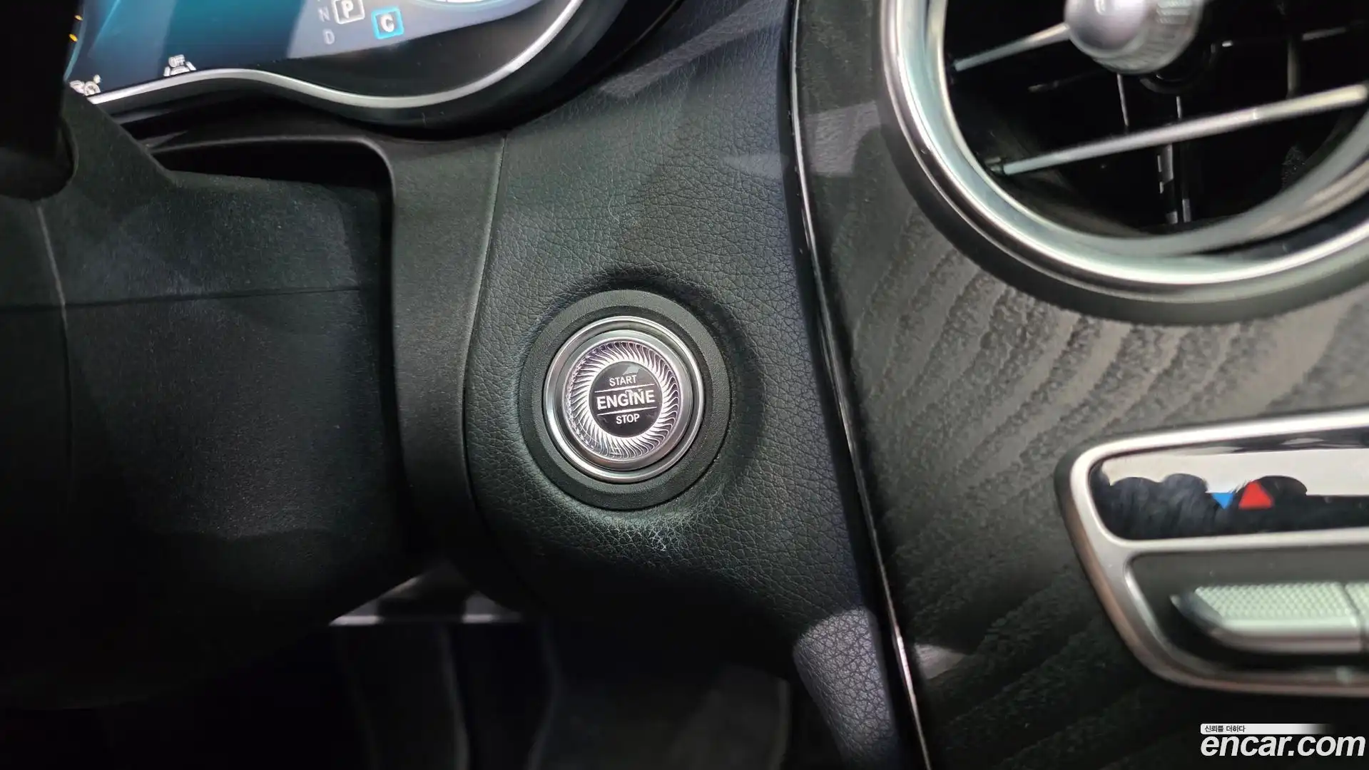 C-Class Mercedes-Benz 2021.5-OPTION-024