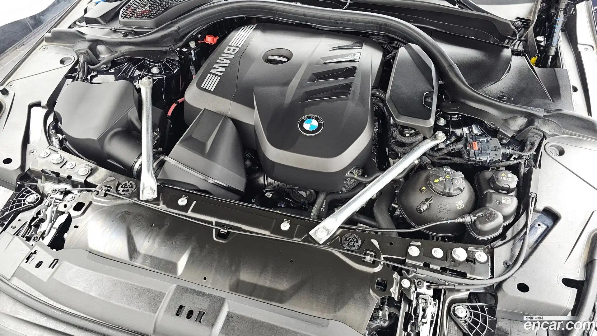 5-Series BMW 2024.11-OUTER-006