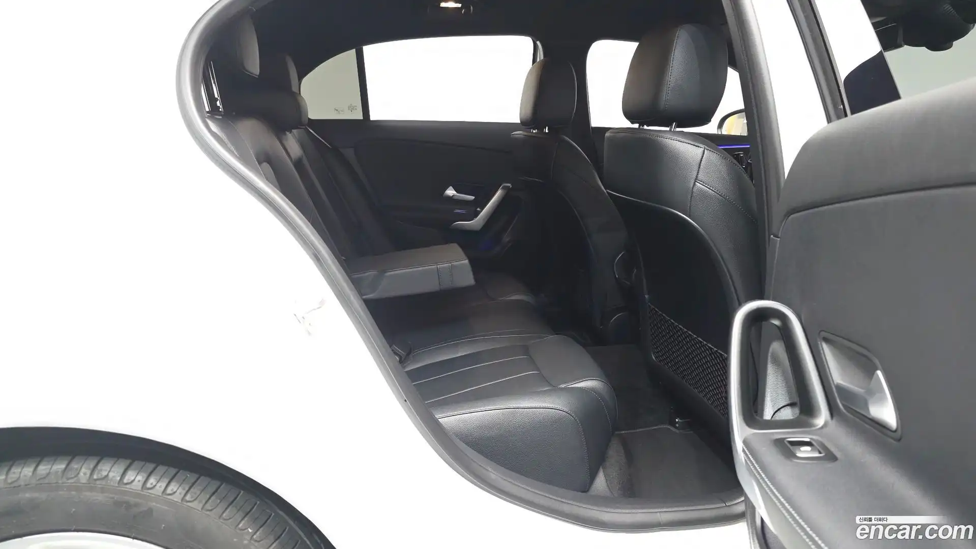 A-Class Mercedes-Benz 2024.10-OPTION-015