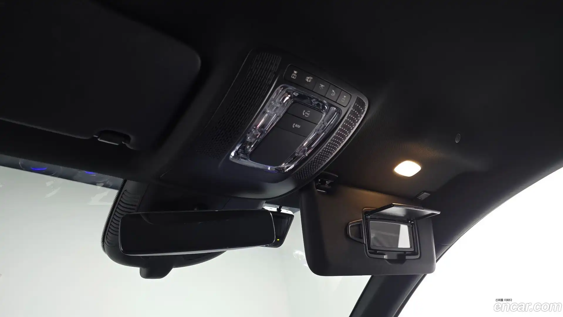 A-Class Mercedes-Benz 2024.10-OPTION-023