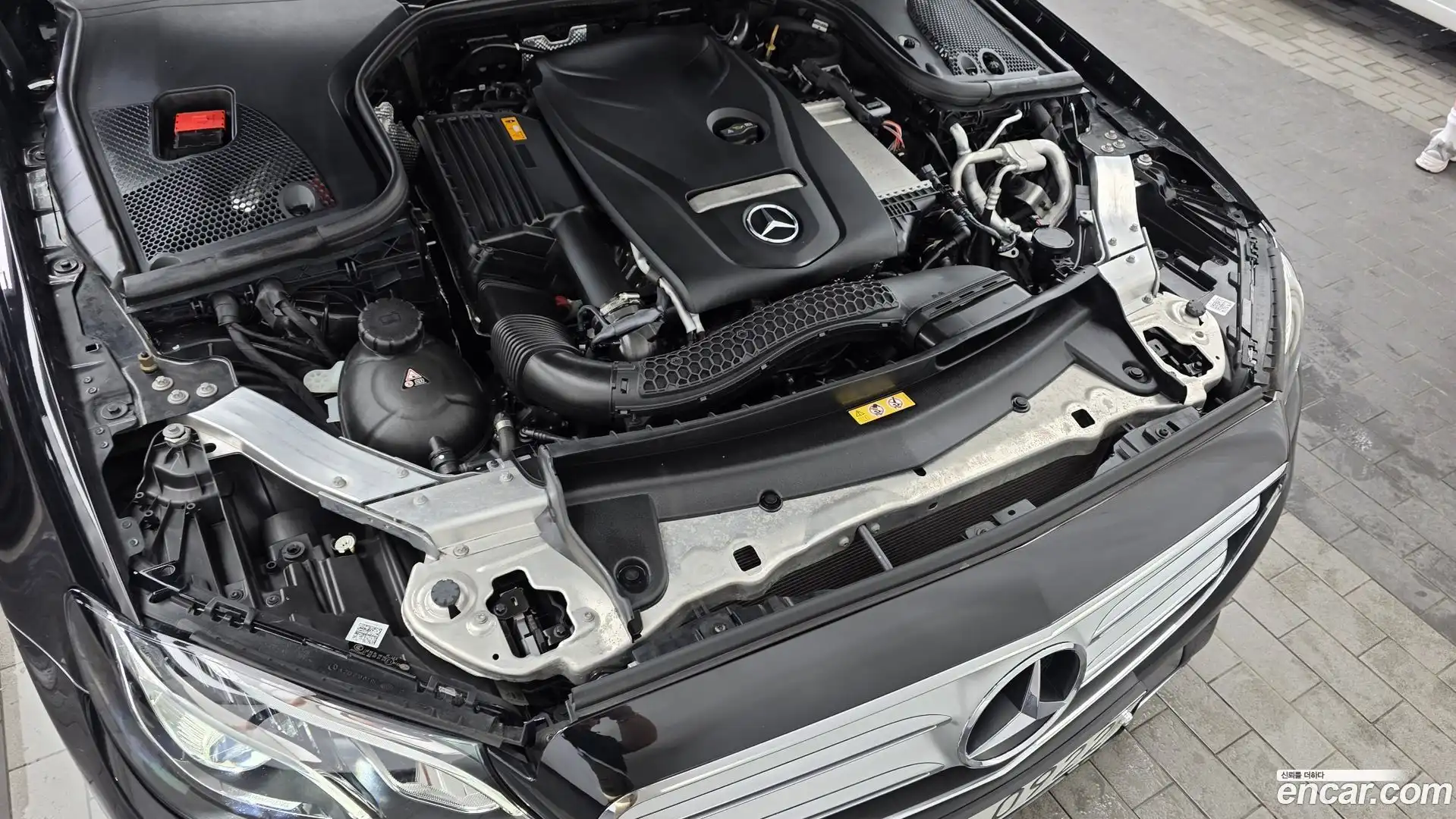 E-Class Mercedes-Benz 2019.2-OUTER-006