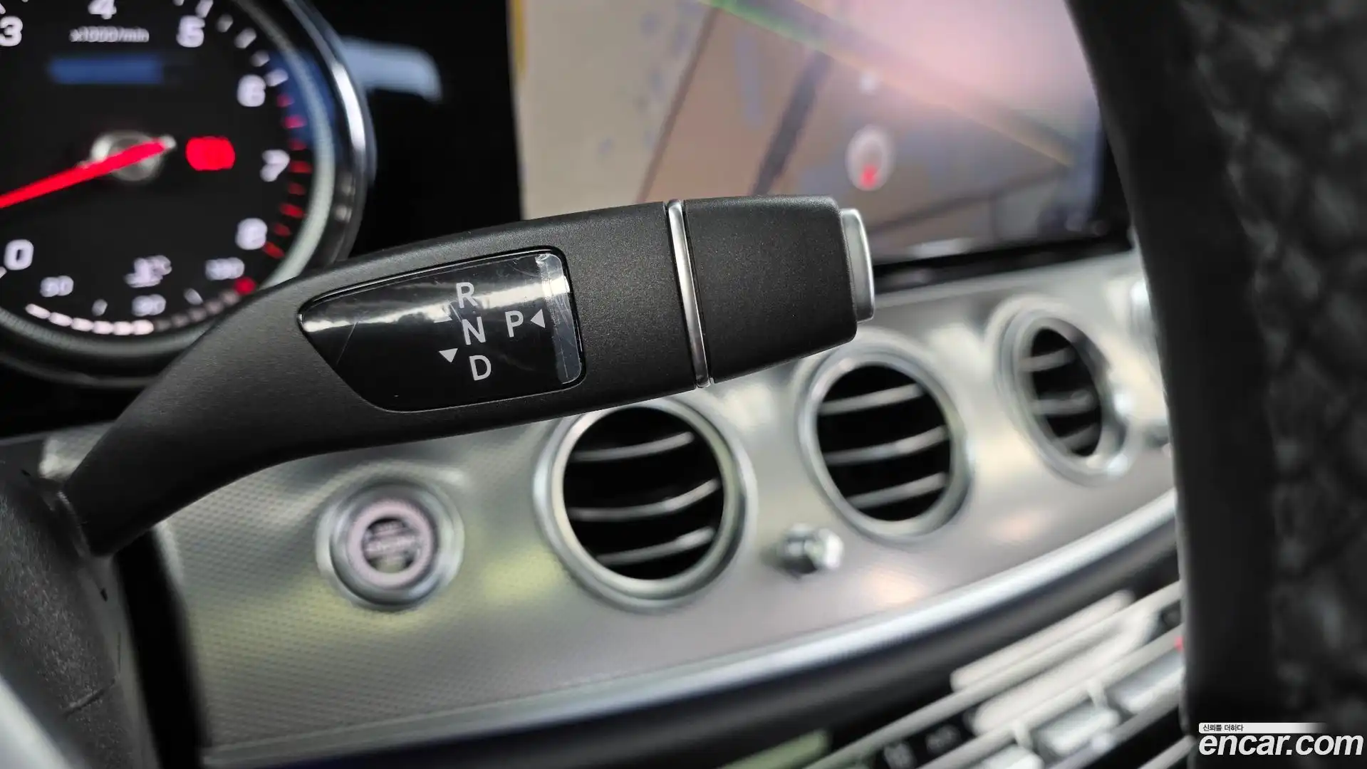 E-Class Mercedes-Benz 2019.2-INNER-009