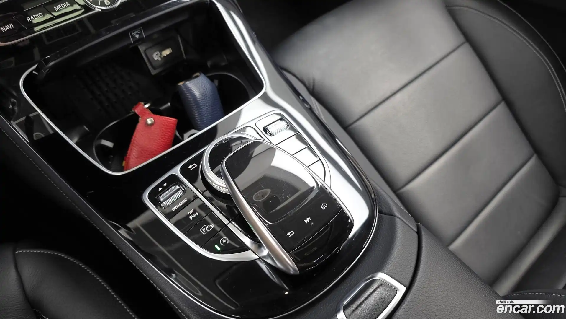 E-Class Mercedes-Benz 2019.2-OPTION-021