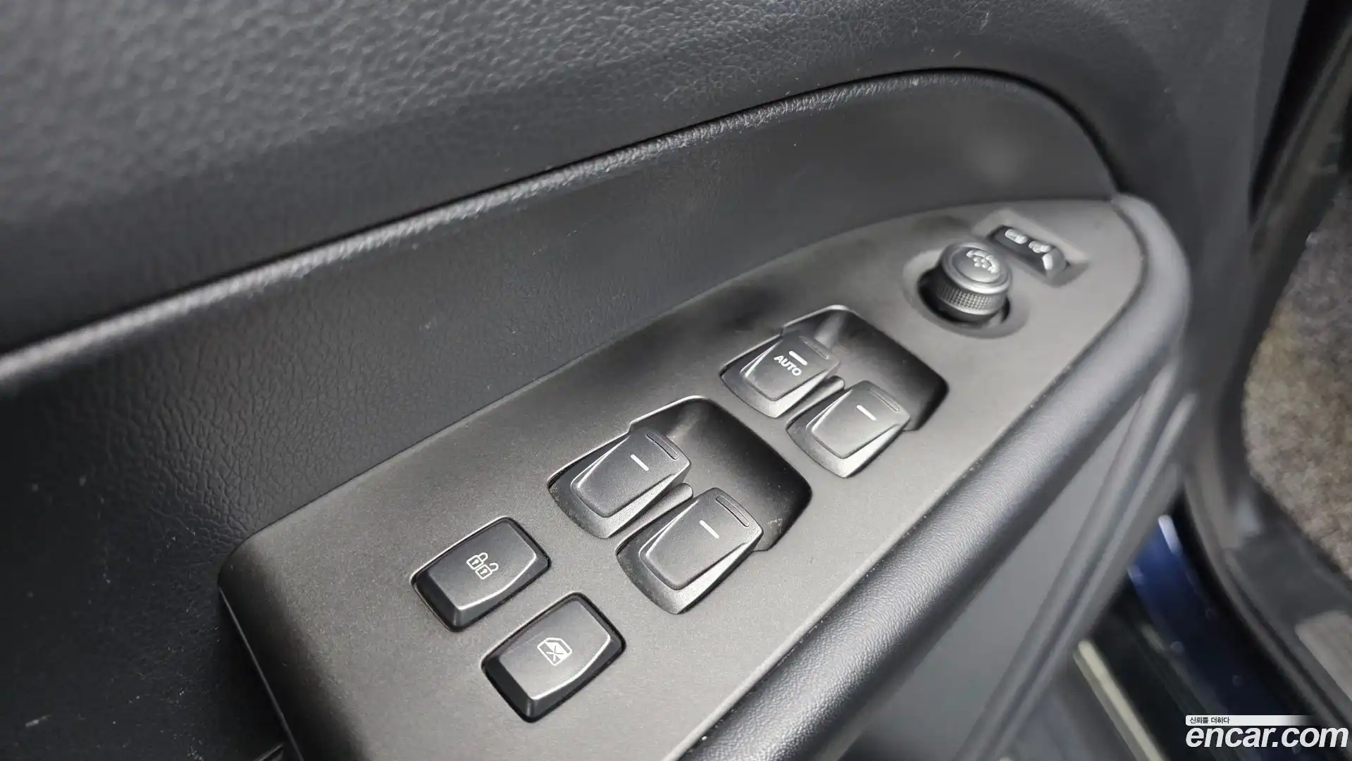 Rexton KG Mobility 2019.5-OPTION-016