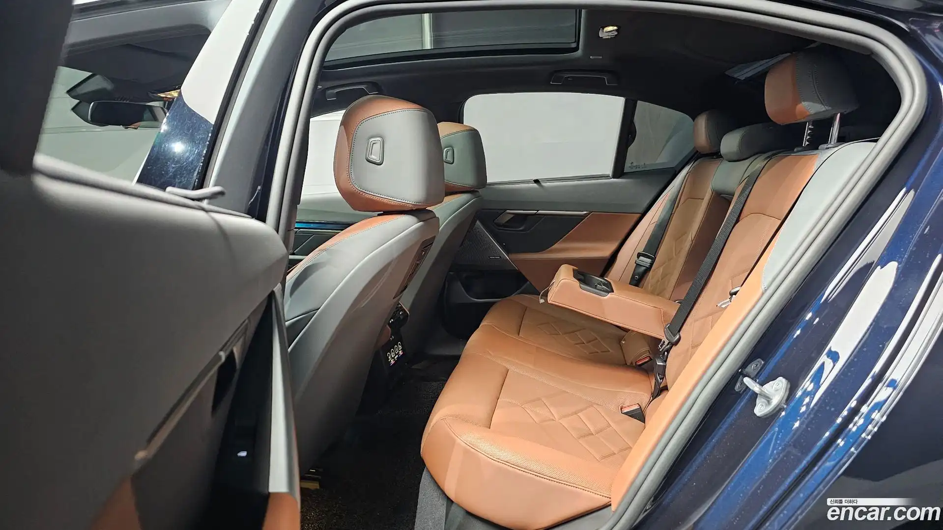 5-Series BMW 2024.1-OPTION-016
