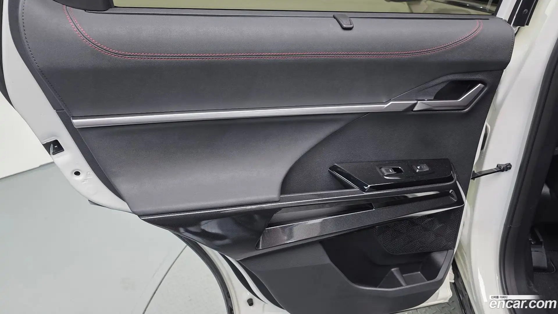 Actyon KG Mobility 2025.8-INNER-035