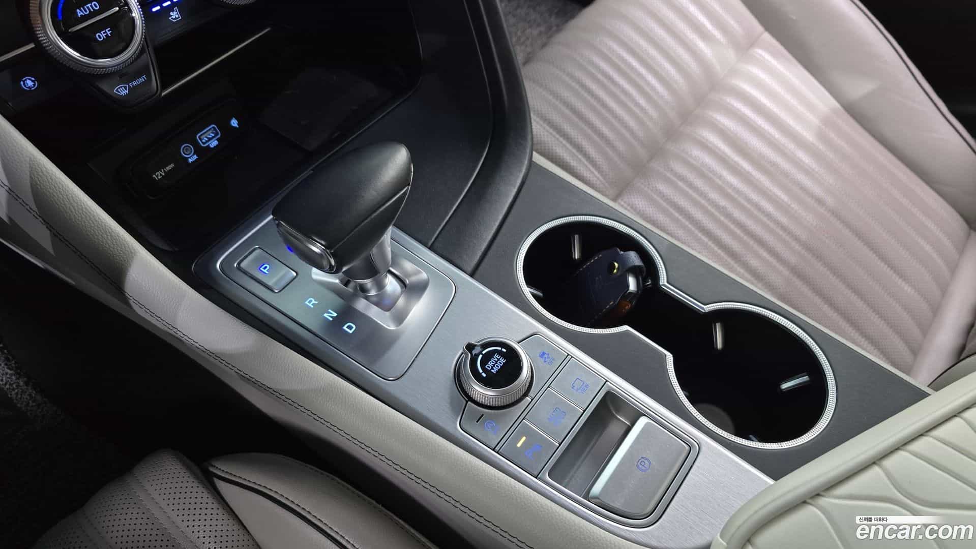 G70 Genesis 2019.11-INNER-009