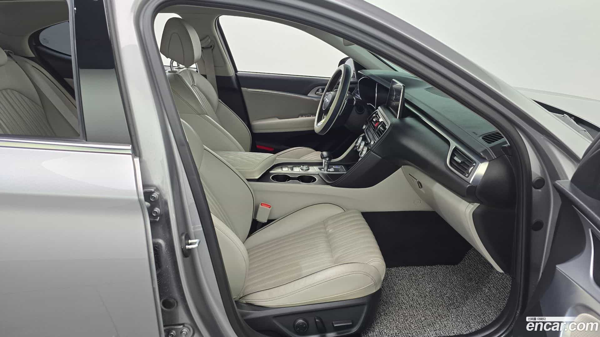 G70 Genesis 2019.11-INNER-036
