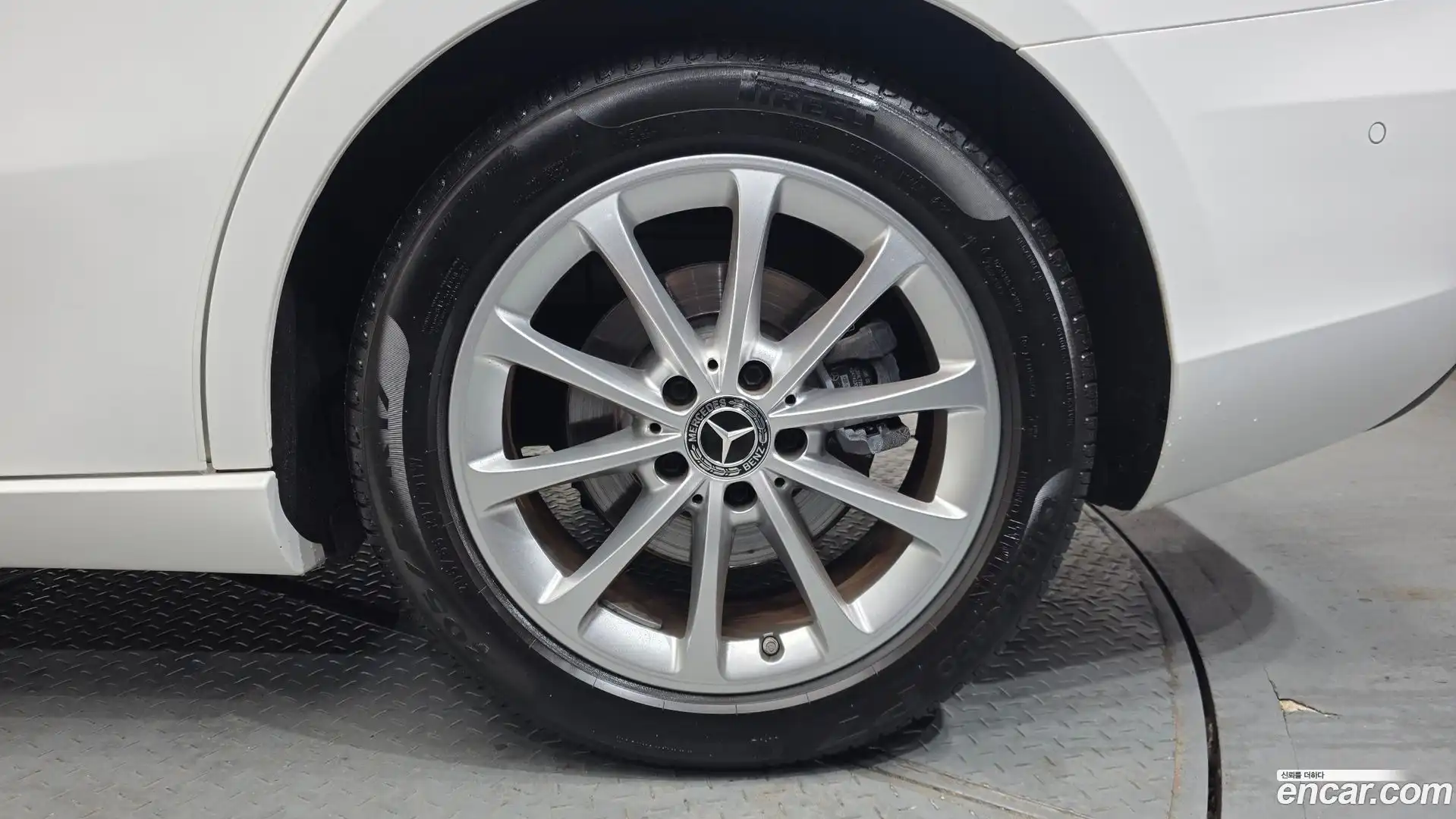 A-Class Mercedes-Benz 2020.7-OUTER-031