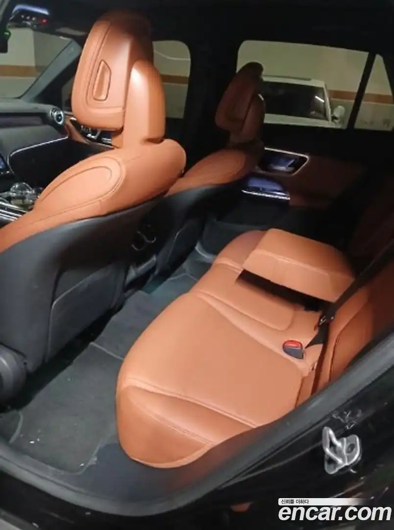 GLC-Class Mercedes-Benz 2025.11-OUTER-004