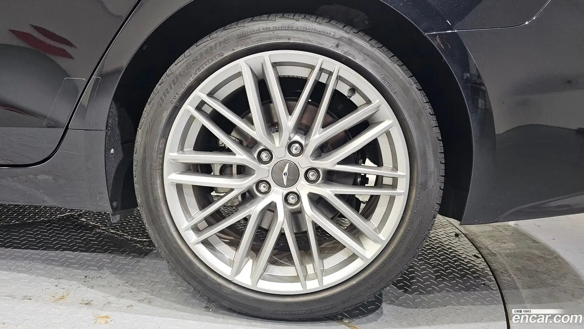 G70 Genesis 2019.6-OUTER-031
