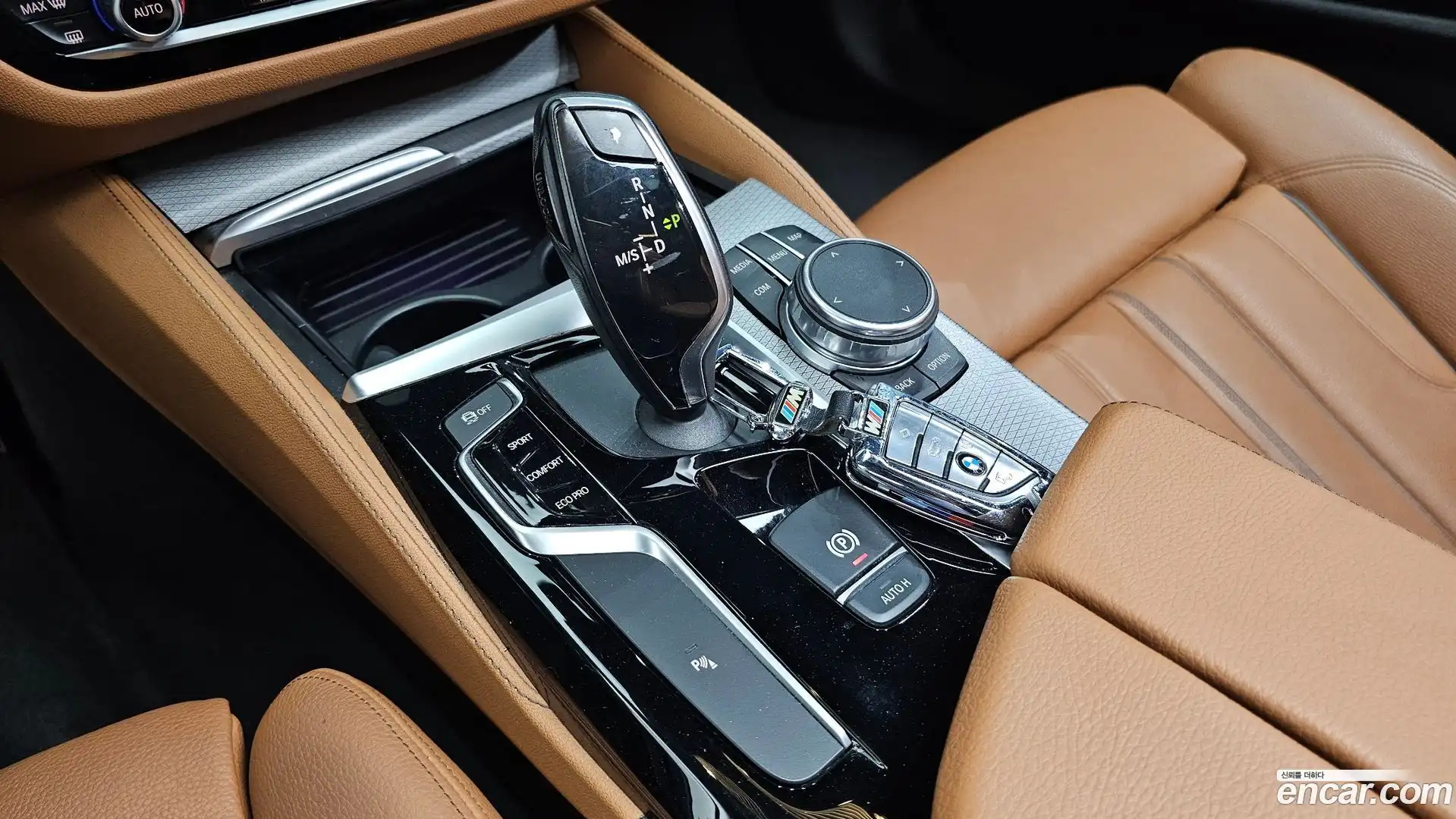 5-Series BMW 2017.10-INNER-009