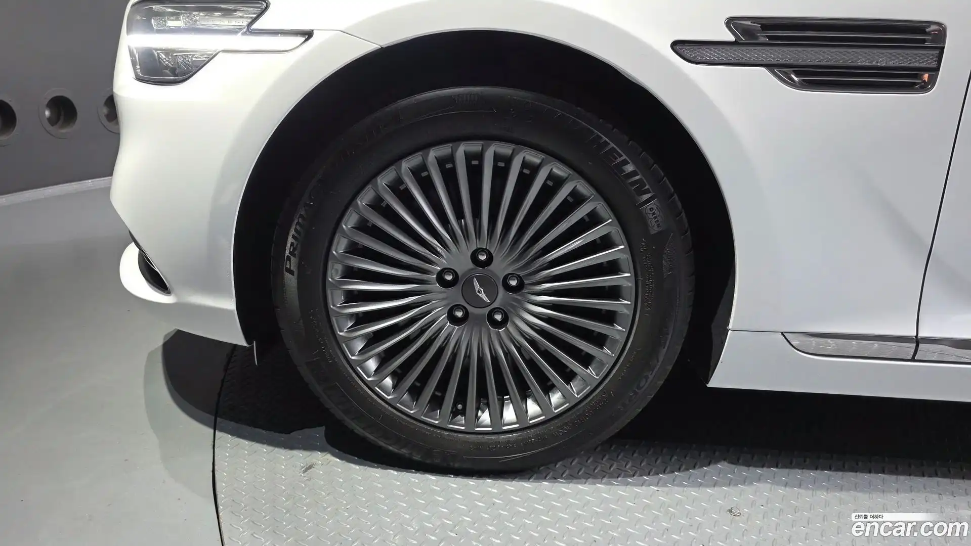 G90 Genesis 2021.3-OUTER-005