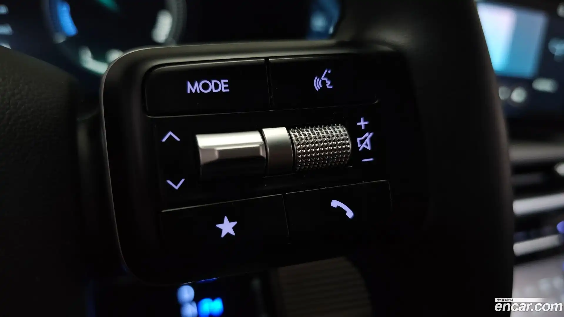 Santafe Hyundai 2025.2-OPTION-044