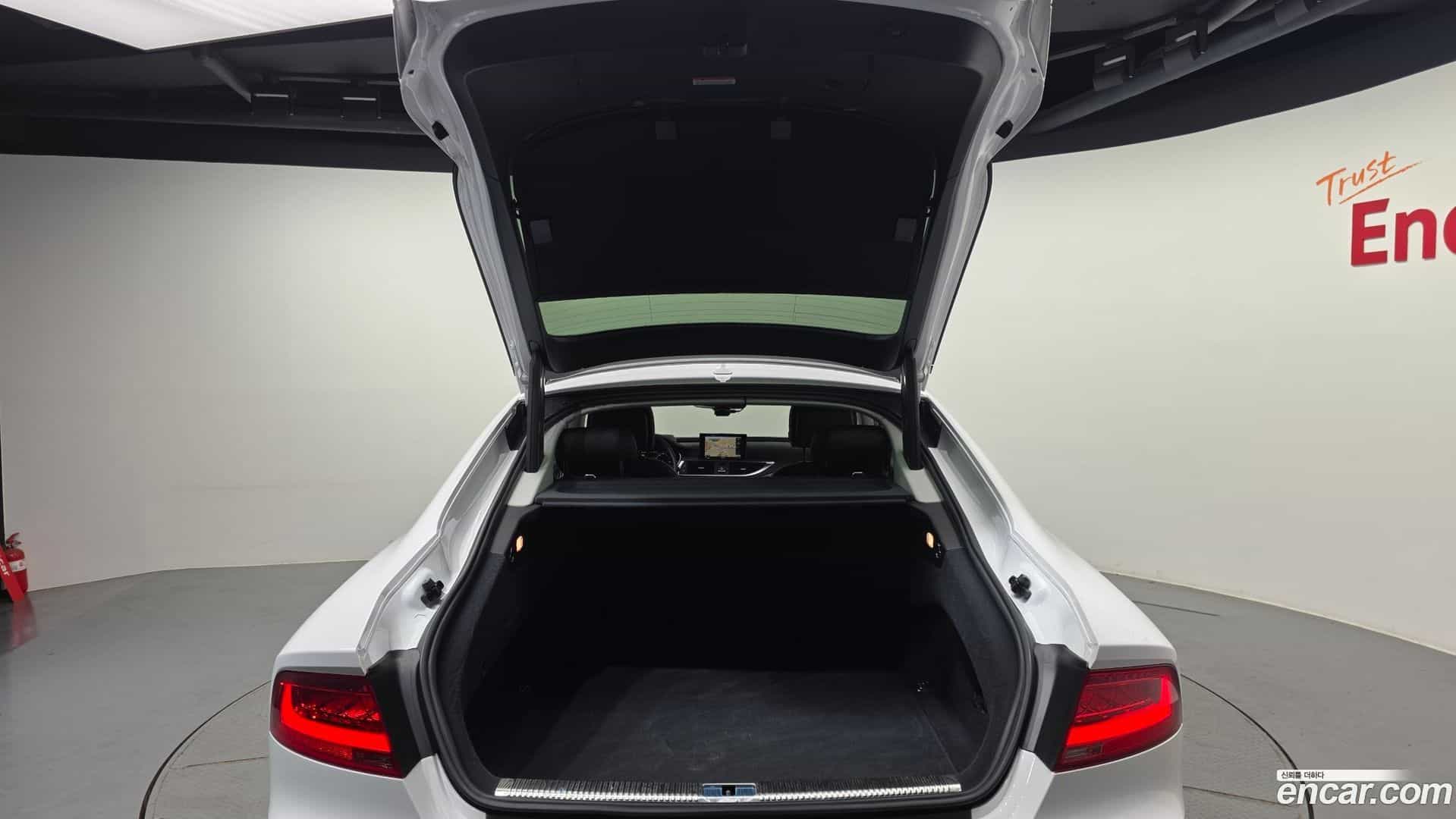 A7 Audi 2013.9-OPTION-024