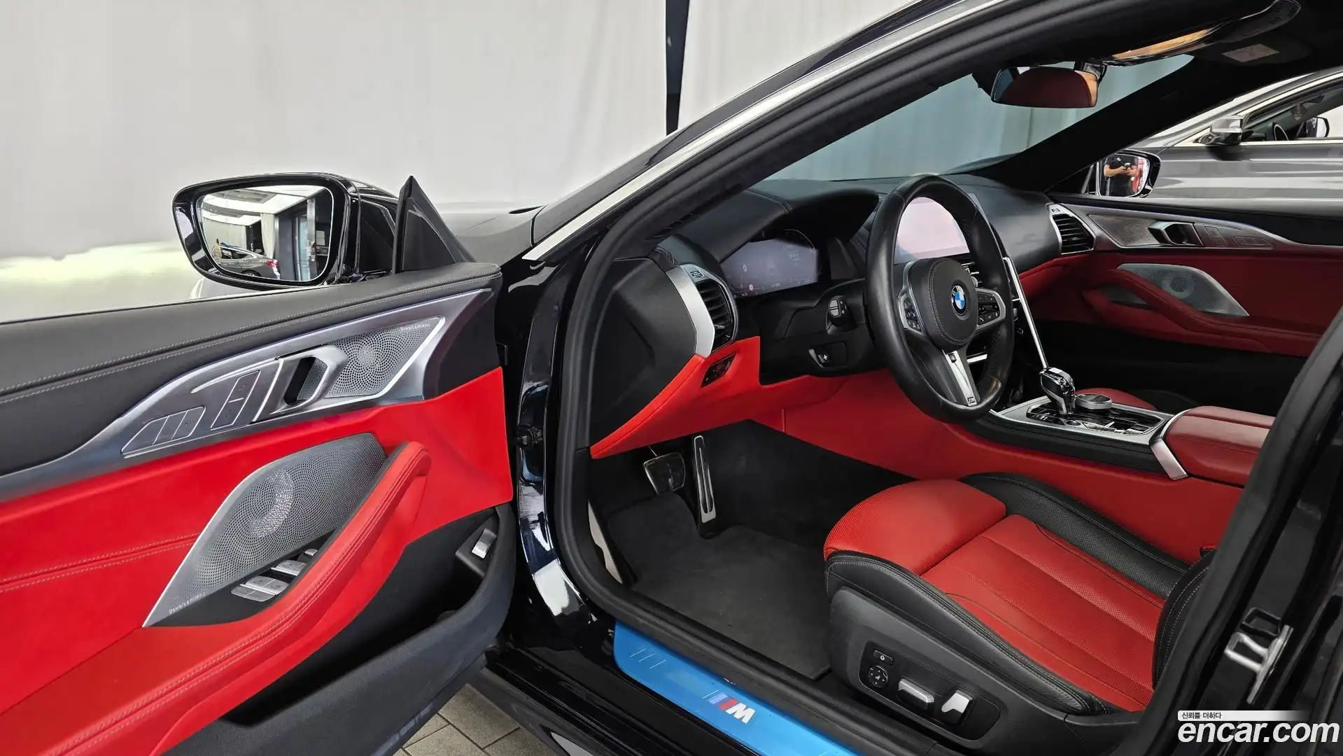 8-Series BMW 2021.5-INNER-010