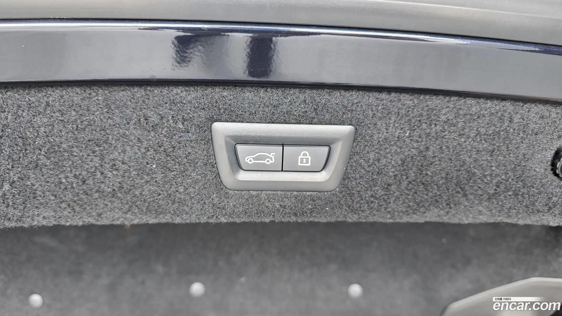 8-Series BMW 2021.5-OPTION-043
