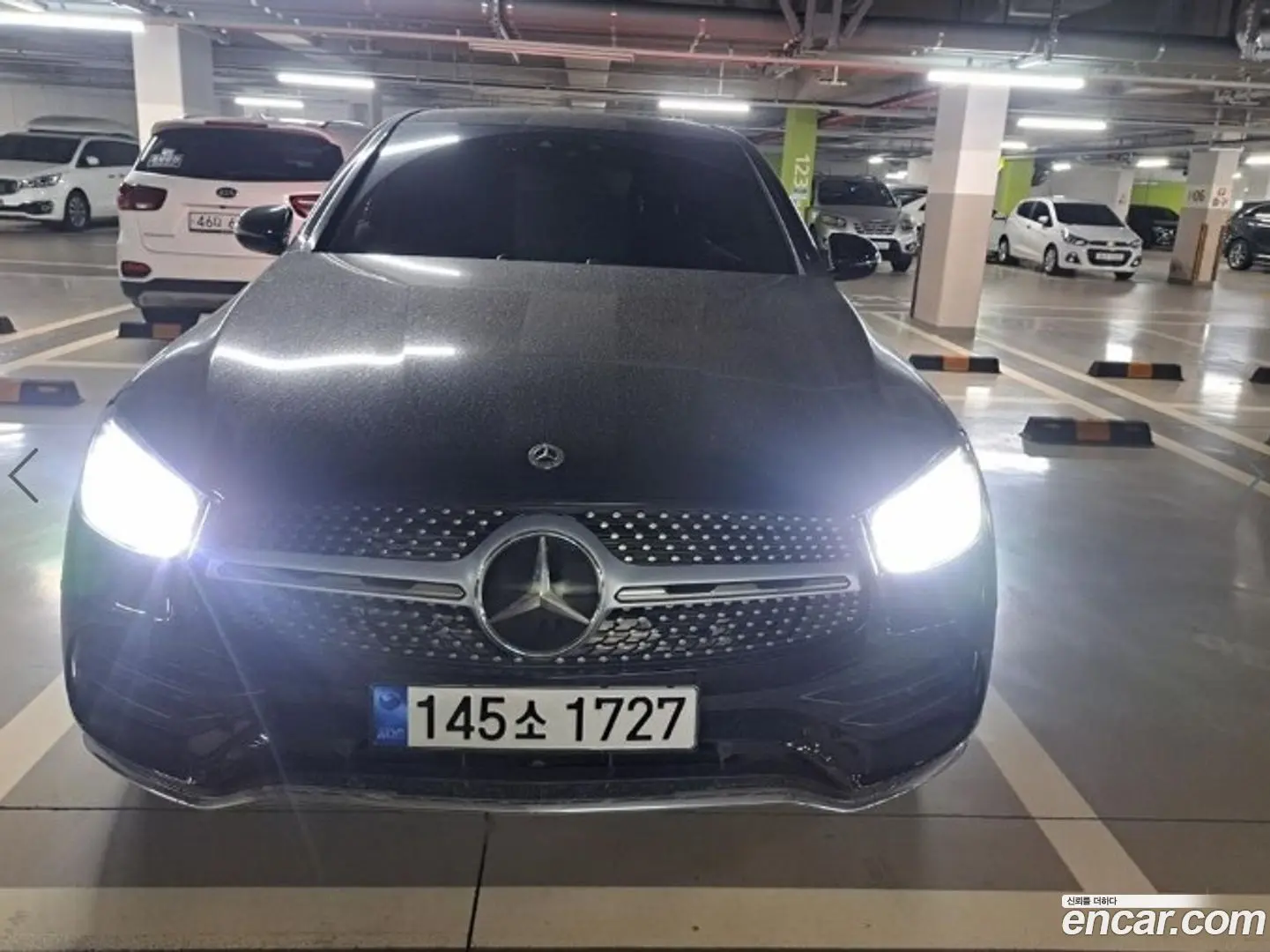 Main__Slider__Photo:GLC-Class Mercedes-Benz 2021.11-0