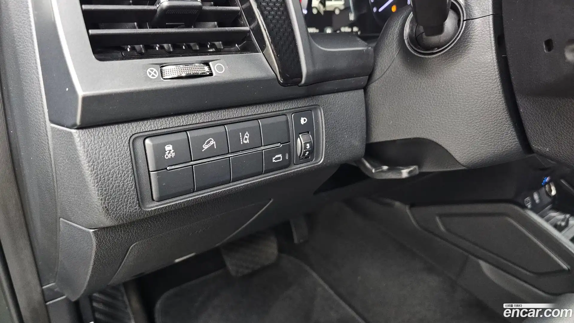 Rexton KG Mobility 2021.5-OPTION-023