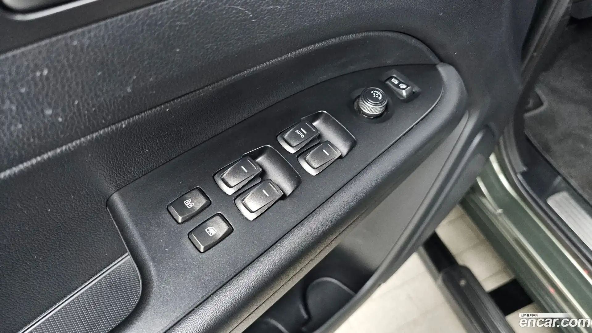 Rexton KG Mobility 2021.5-OPTION-040