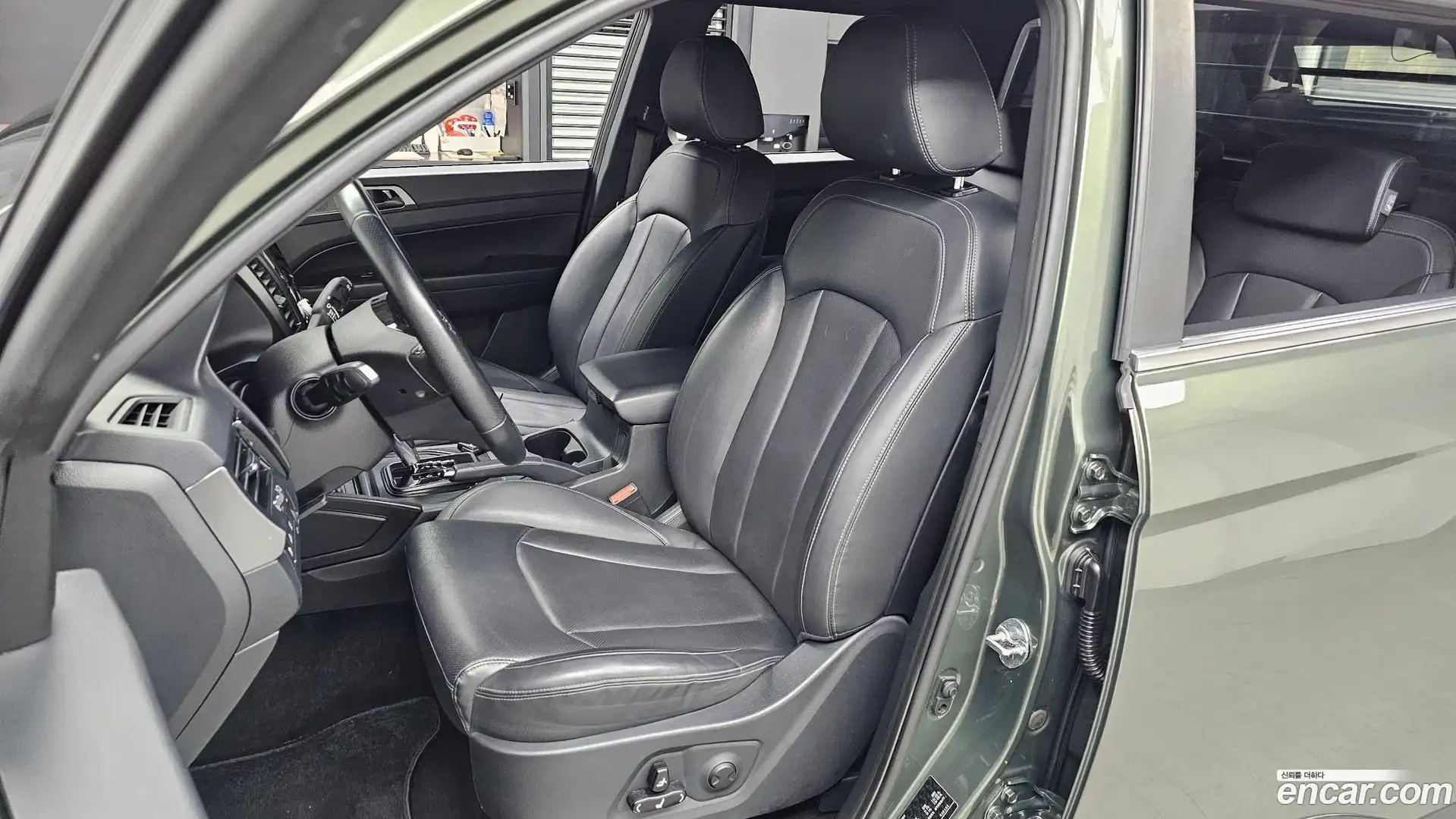 Rexton KG Mobility 2021.5-OPTION-043