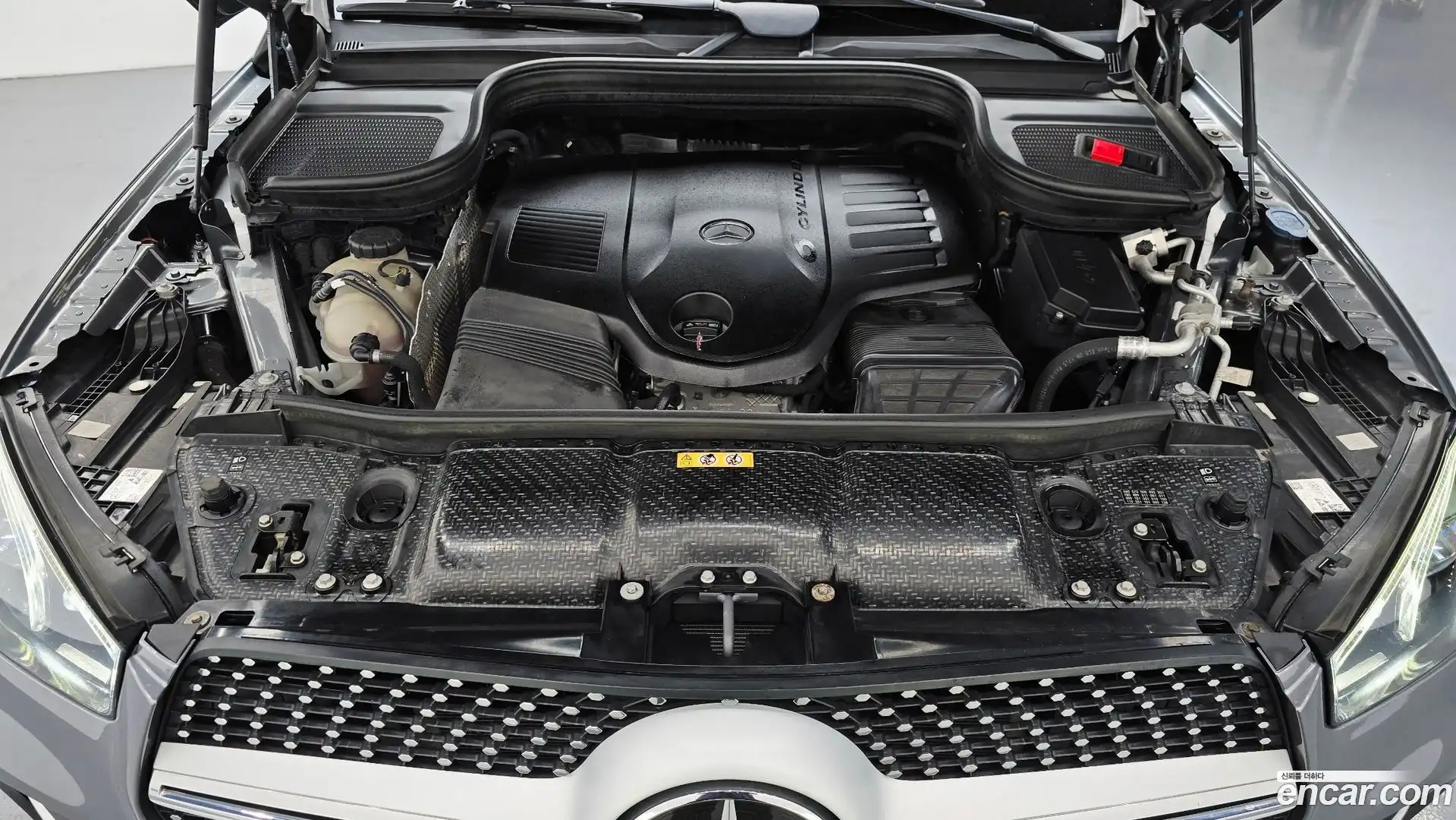 GLE-Class Mercedes-Benz 2021.3-OUTER-006