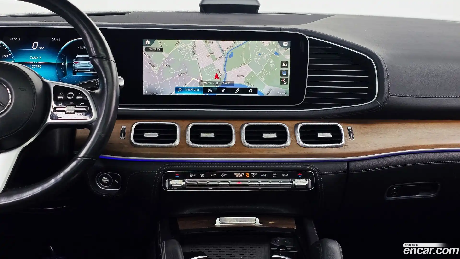GLE-Class Mercedes-Benz 2021.3-OPTION-016