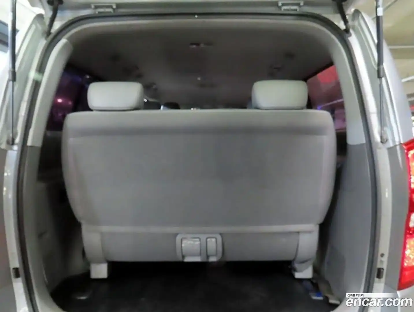 Starex Hyundai 2015.6-OPTION-019