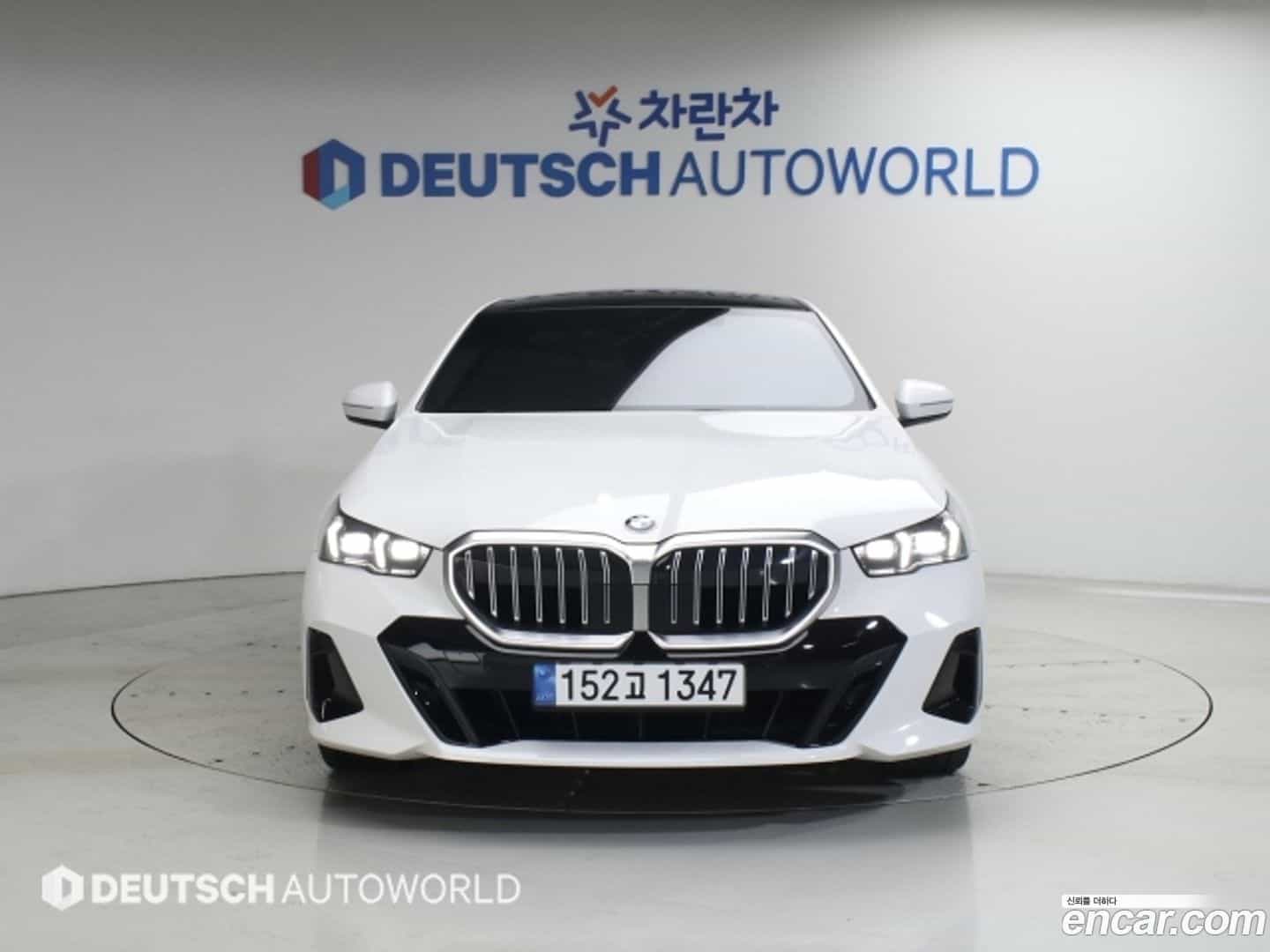 5-Series BMW 2025.5-OUTER-003
