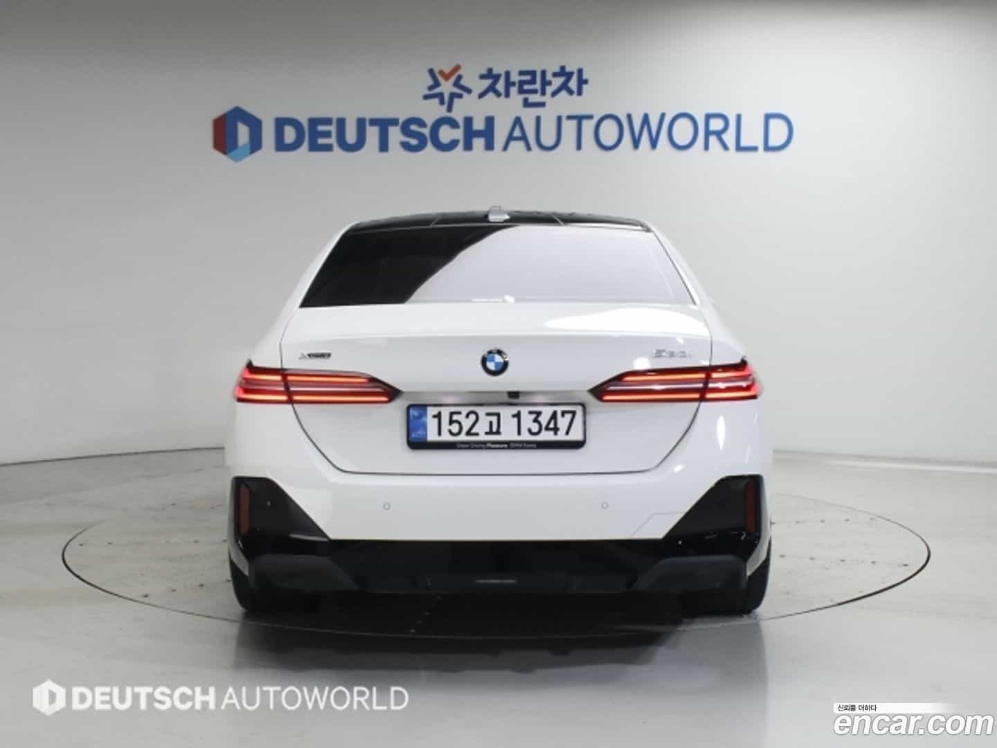 5-Series BMW 2025.5-OUTER-004