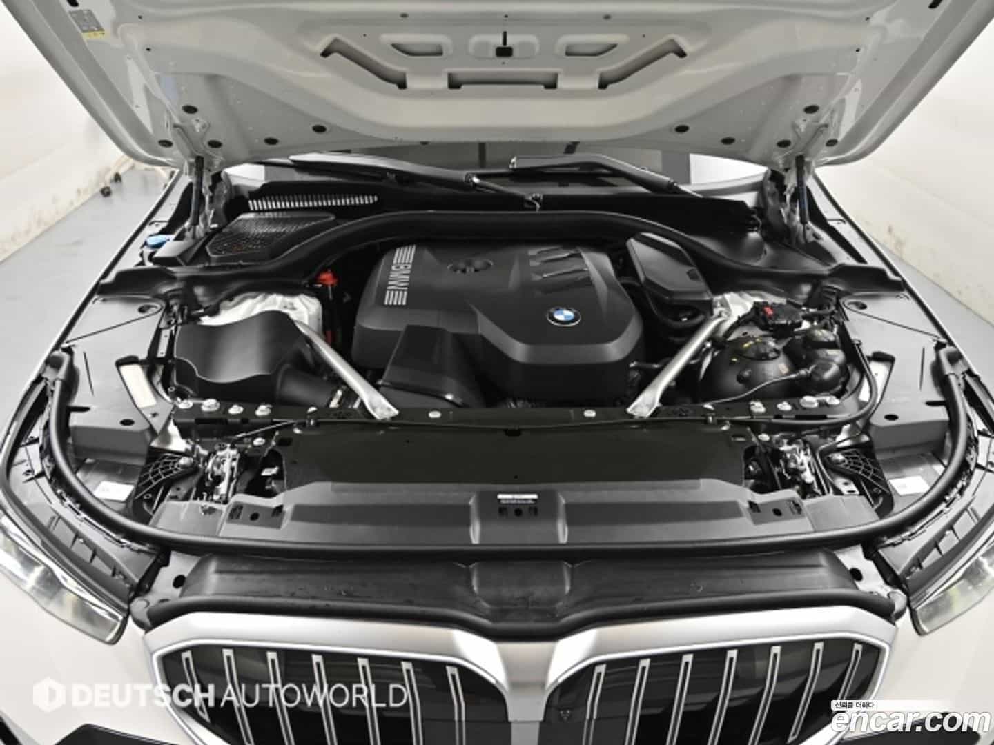 5-Series BMW 2025.5-OUTER-006
