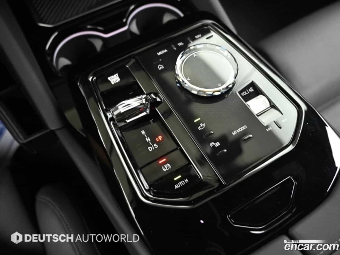 5-Series BMW 2025.5-INNER-009