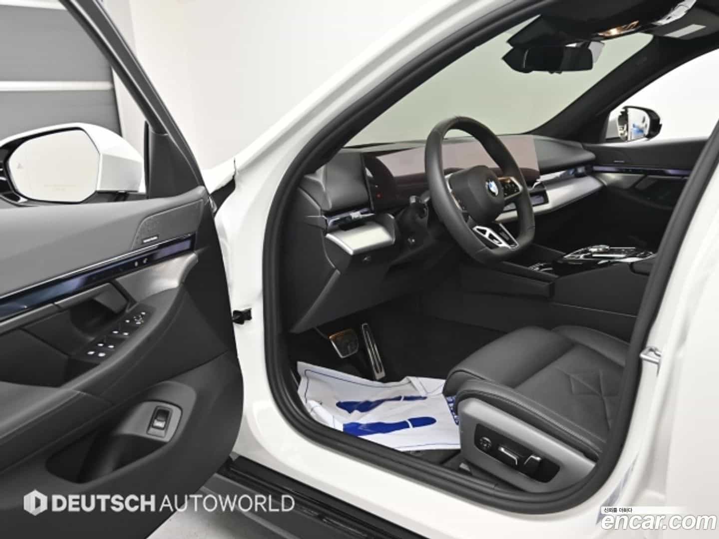 5-Series BMW 2025.5-OPTION-015